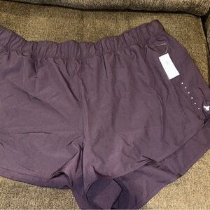 Women’s Old Navy shorts